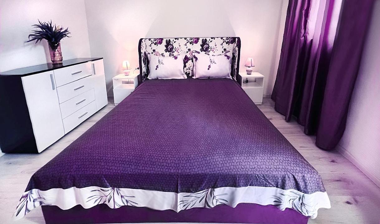 Private Apartment With Parking And Pool Balchik Esterno foto
