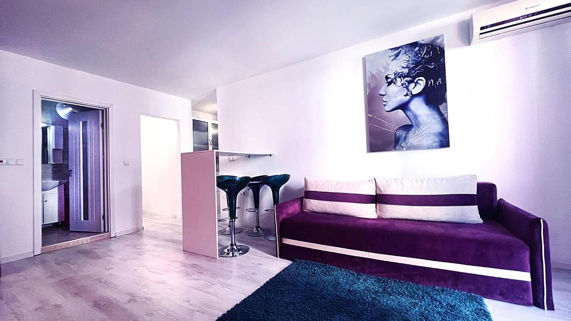 Private Apartment With Parking And Pool Balchik Esterno foto